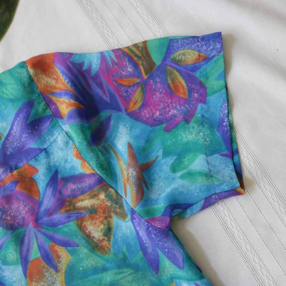 Funky Blue Sheer Button Down Blouse - image 8